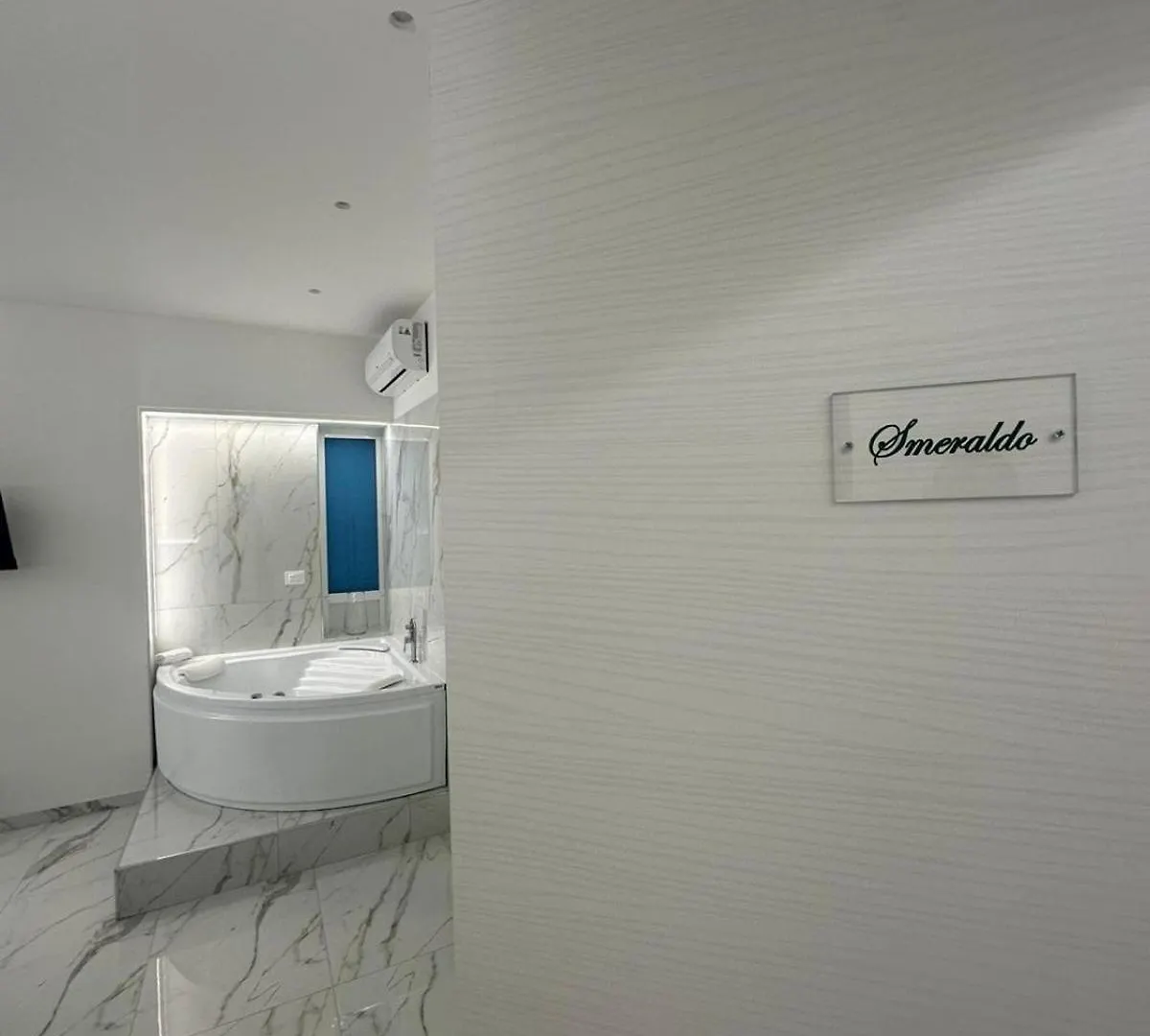 Guest house Emerald Rooms Naples