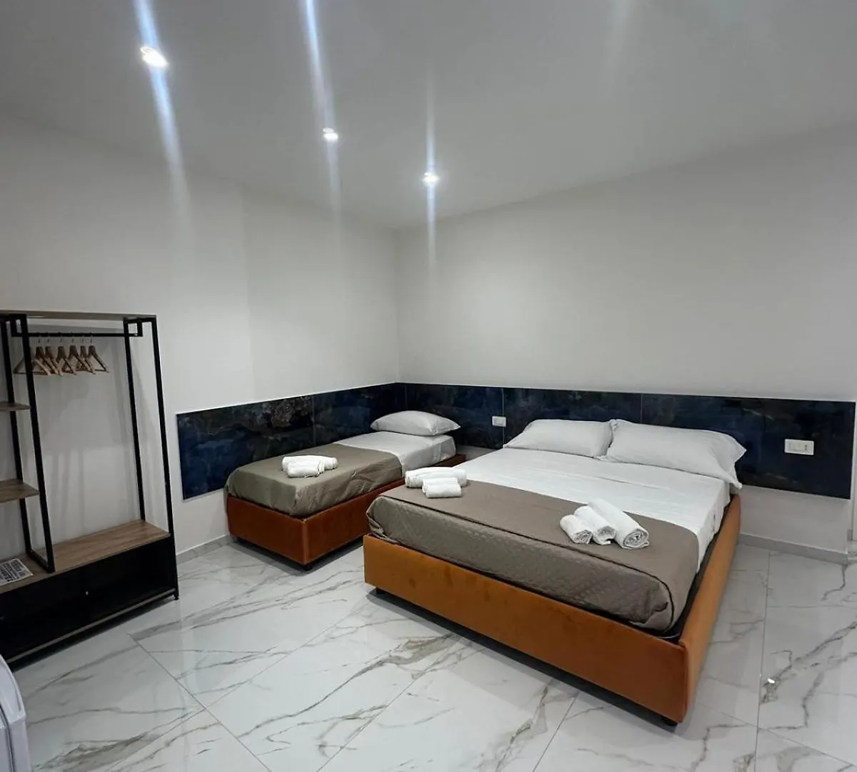 Guest house Emerald Rooms Naples