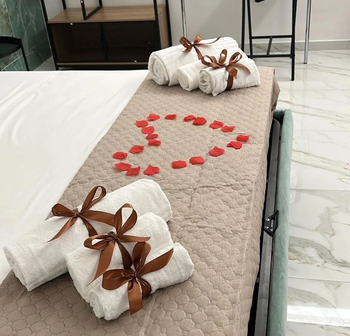 Emerald Rooms Naples 0*,